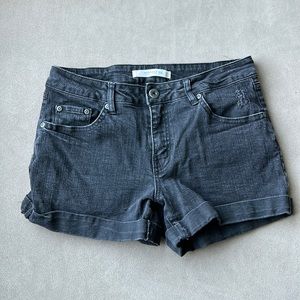Highway jeans cuffed black denim shorts 5/6 B16